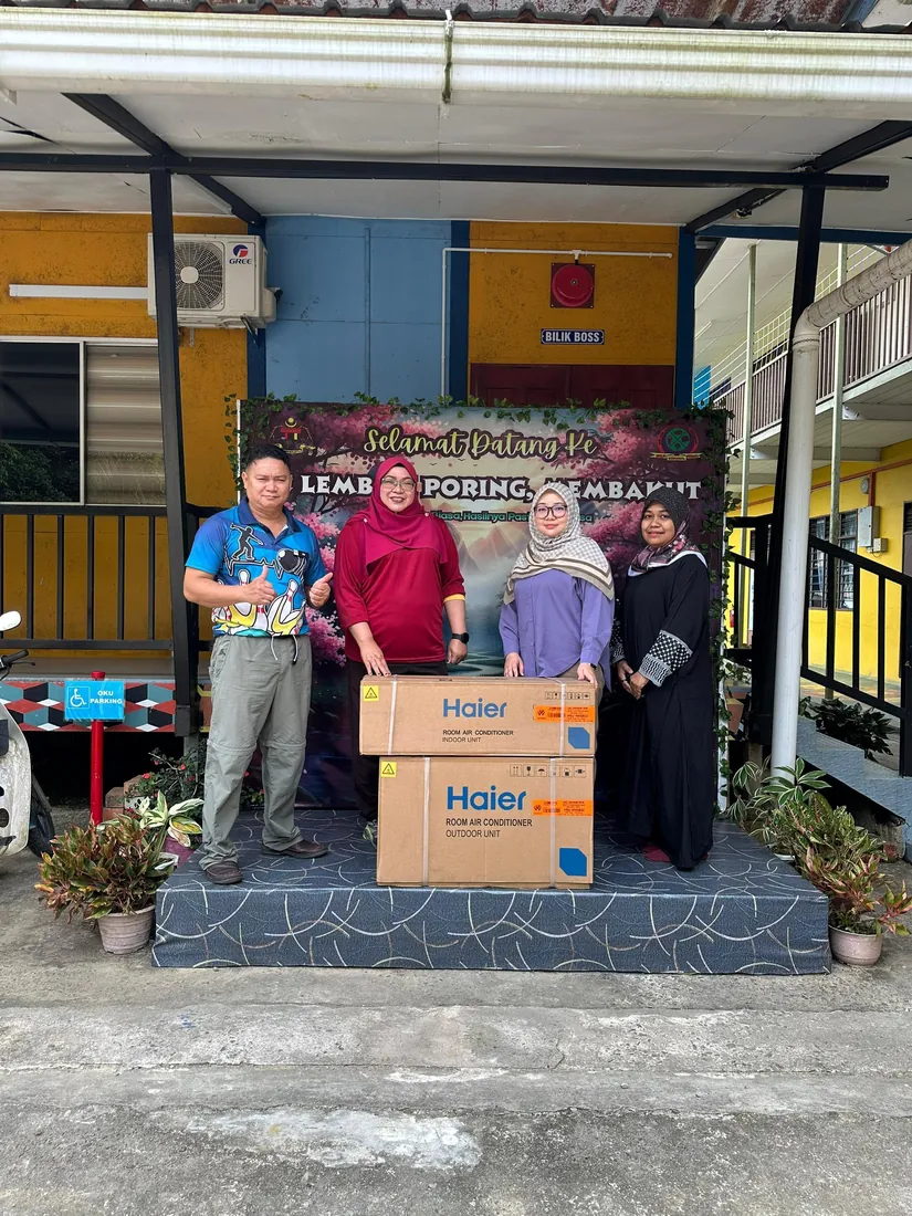 Air conditioners handed over at SK Lembah Poring, 2026